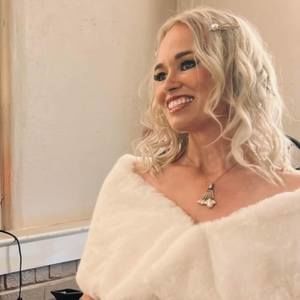 Meet your Posher, April